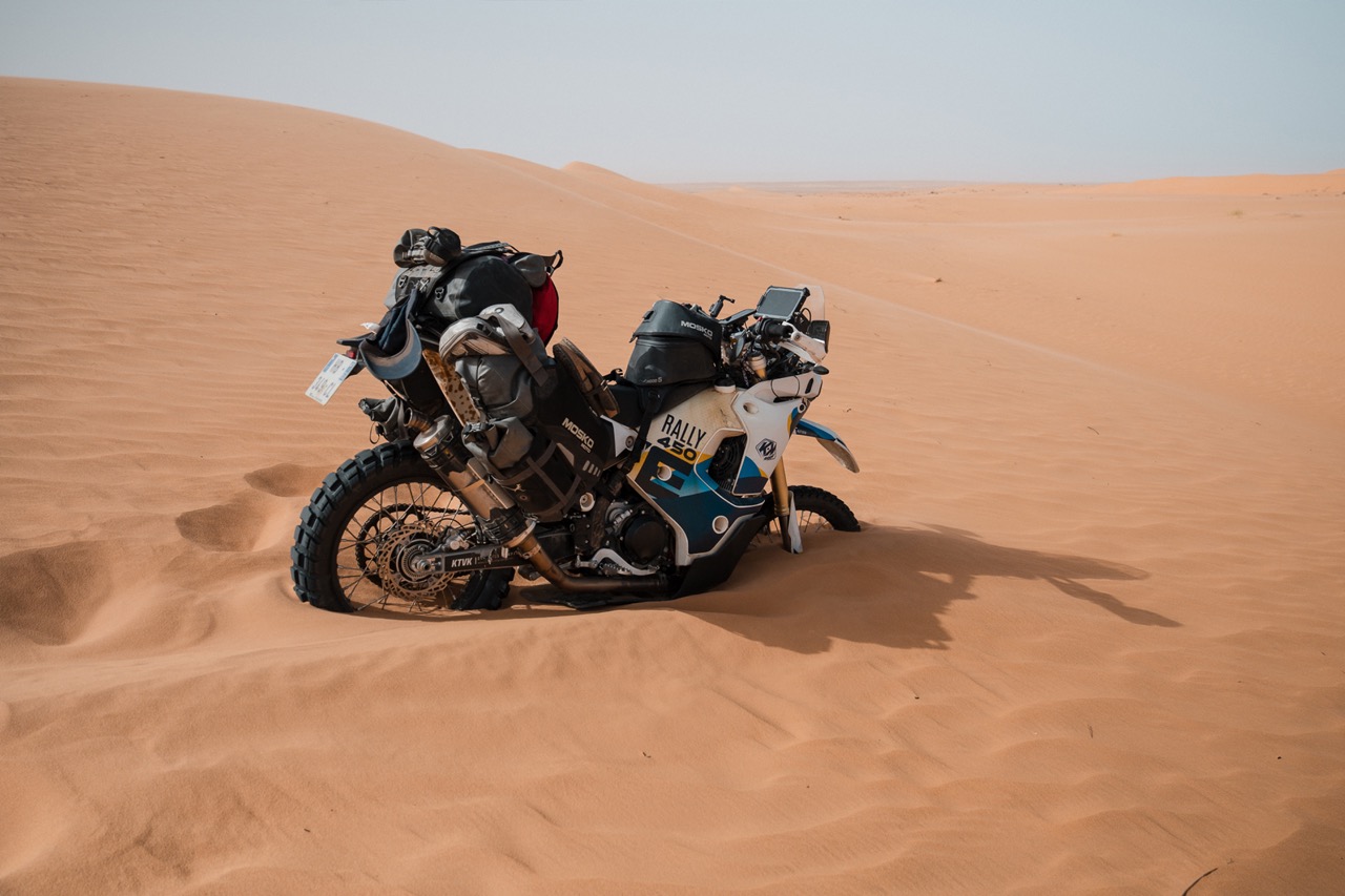 Paris-Dakar solo expedition